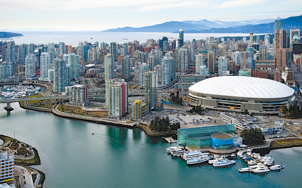 Middle East Mystique: Ancient Wonders, Desert Landscapes, and Vibrant Souks